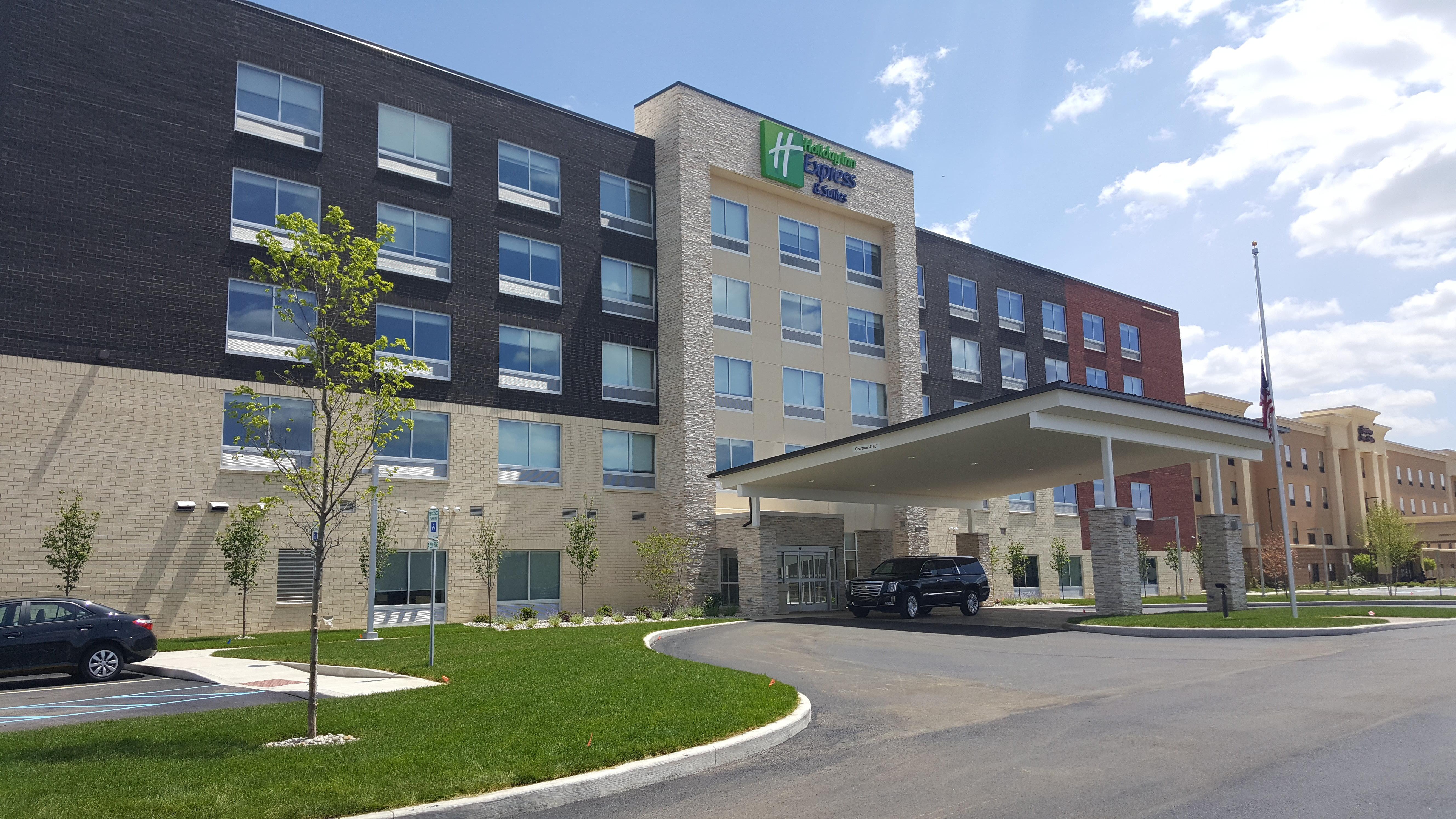 Holiday Inn Express & Suites Toledo West By Ihg Extérieur photo